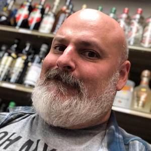 Meet your Posher, Bob